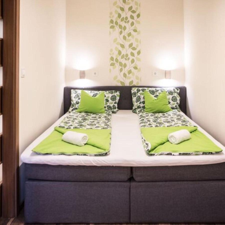 Ariel Apartman Makó Buitenkant foto